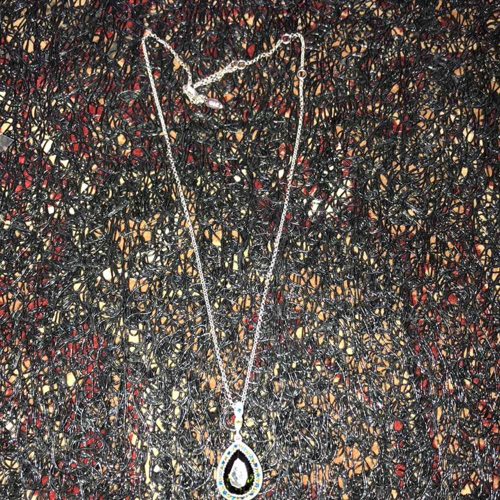 Guy & Eva Silver Chain with Green stone and Blue